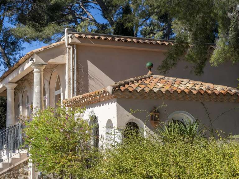 Property Le Pradet - 600m²
