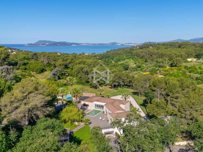 Villa Le Pradet - 7 bedrooms - 480m²