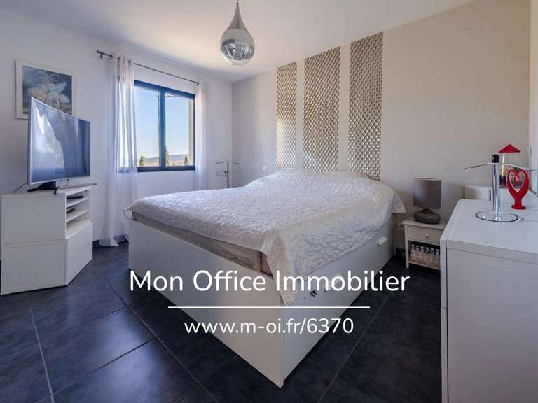 House Le Puy-Sainte-Réparade - 3 bedrooms - 143m²