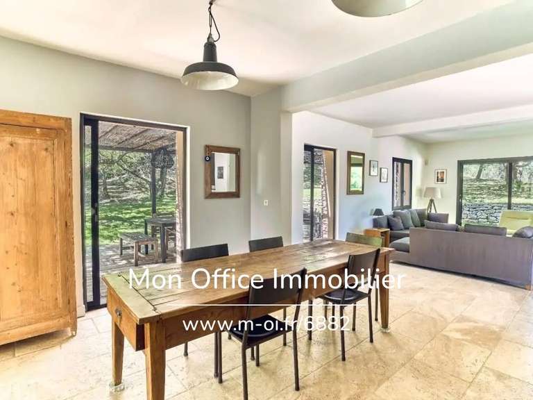 Maison Le Puy-Sainte-Réparade - 4 chambres - 194m²
