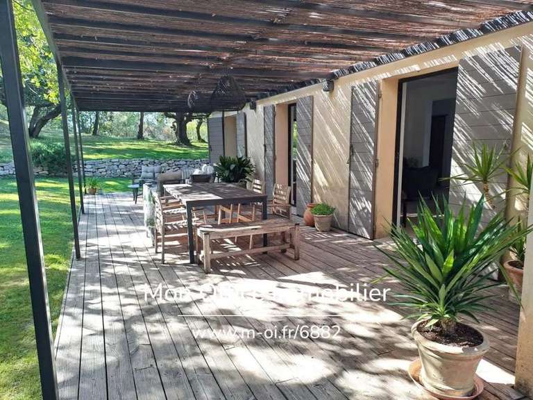 Maison Le Puy-Sainte-Réparade - 4 chambres - 194m²