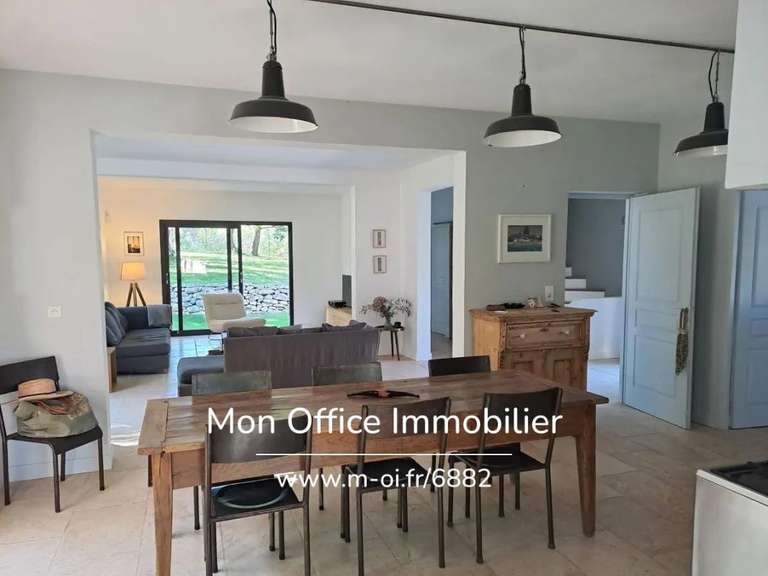 Maison Le Puy-Sainte-Réparade - 4 chambres - 194m²