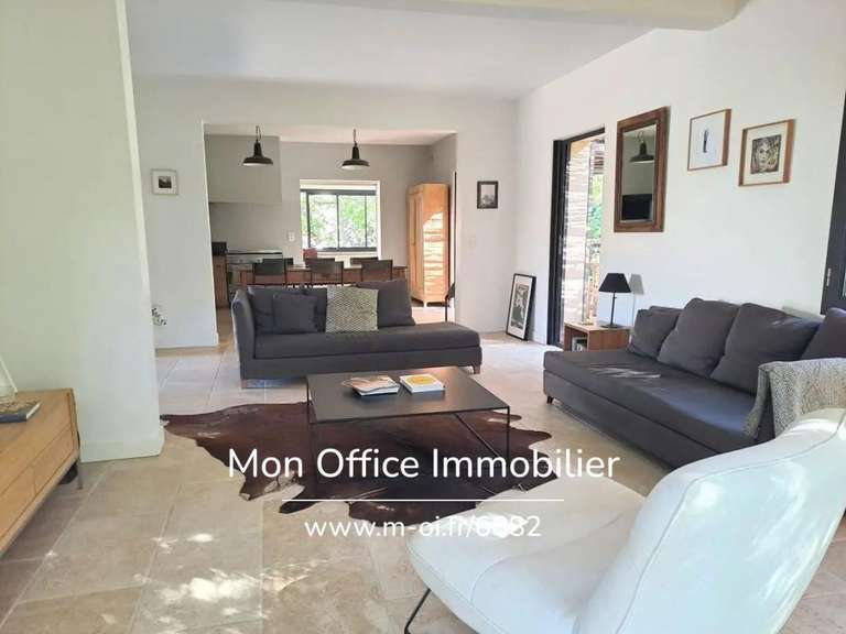 Maison Le Puy-Sainte-Réparade - 4 chambres - 194m²