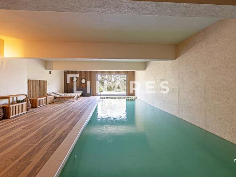 Maison Le Puy-Sainte-Réparade - 5 chambres - 459m²