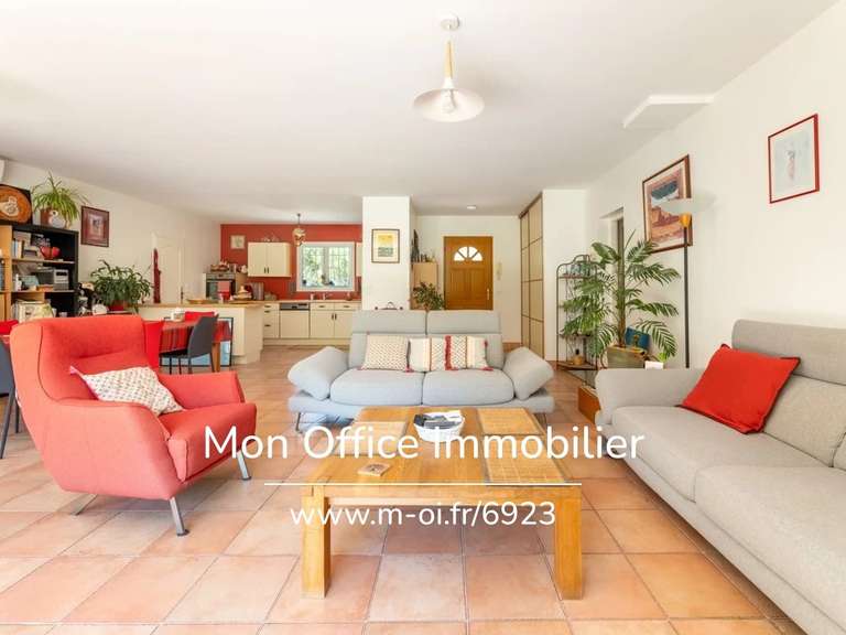 Maison Le Puy-Sainte-Réparade - 3 chambres - 120m²