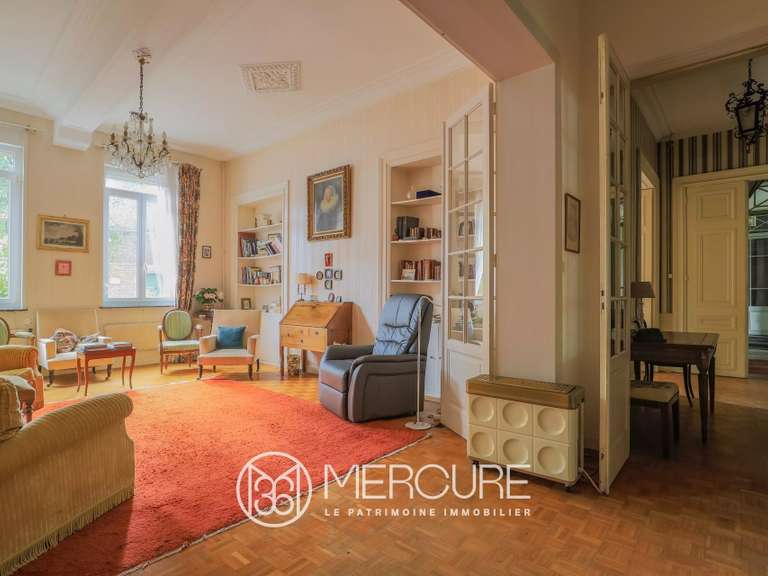 Maison Le Quesnoy - 8 chambres - 335m²