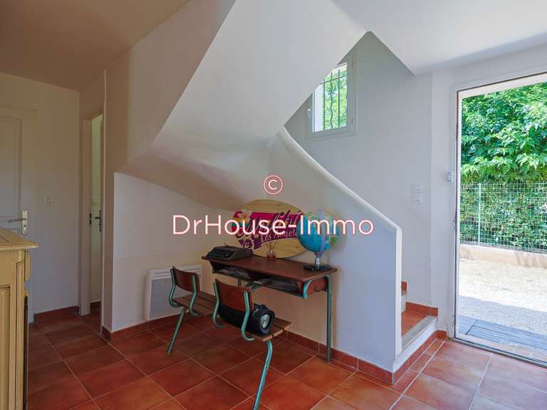 Villa Le Revest-les-Eaux - 4 chambres - 111m²