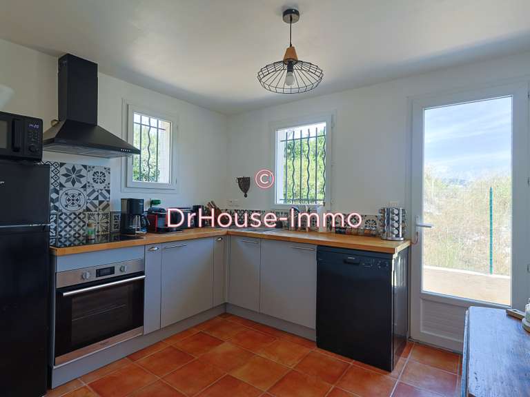 Villa Le Revest-les-Eaux - 4 chambres - 111m²