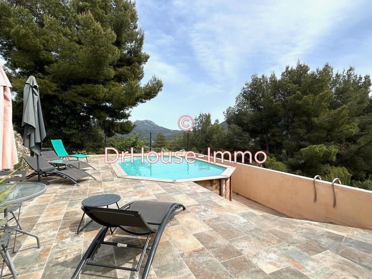 Villa Le Revest-les-Eaux - 4 chambres - 111m²
