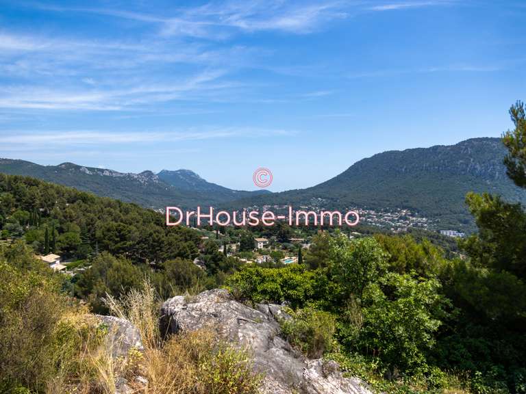 Villa Le Revest-les-Eaux - 4 chambres - 111m²