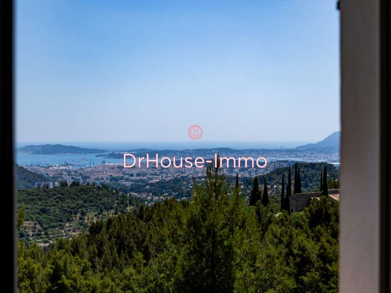 Villa Le Revest-les-Eaux - 4 chambres - 111m²