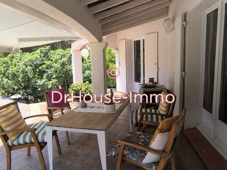 Villa Le Revest-les-Eaux - 3 chambres - 115m²