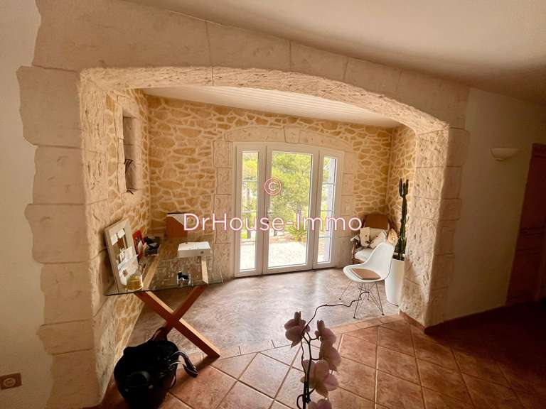 Villa Le Revest-les-Eaux - 3 bedrooms - 115m²