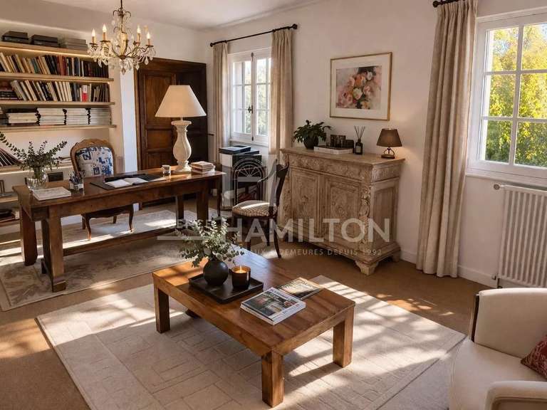 Bien atypique Le Rouret - 3 chambres - 180m²