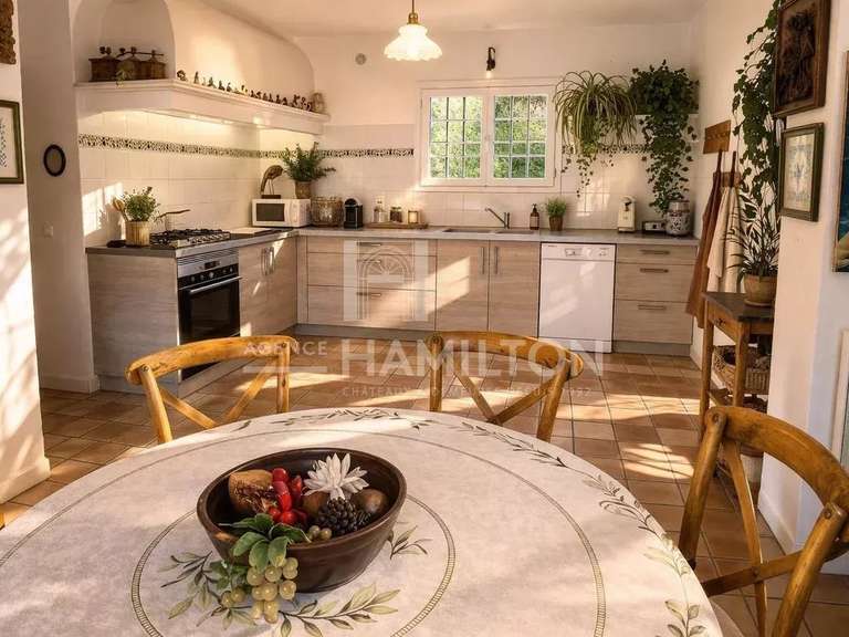 Bien atypique Le Rouret - 3 chambres - 180m²