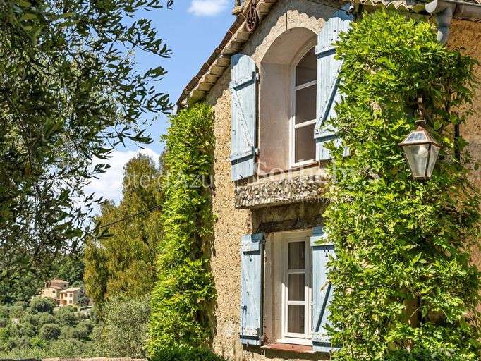 House Le Rouret - 5 bedrooms - 290m²