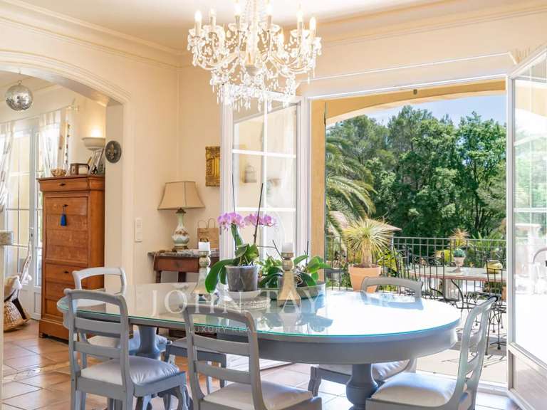 Maison Le Rouret - 6 chambres - 260m²