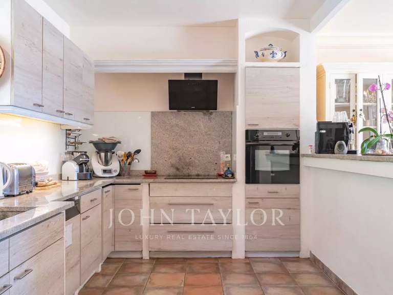 House Le Rouret - 6 bedrooms - 260m²