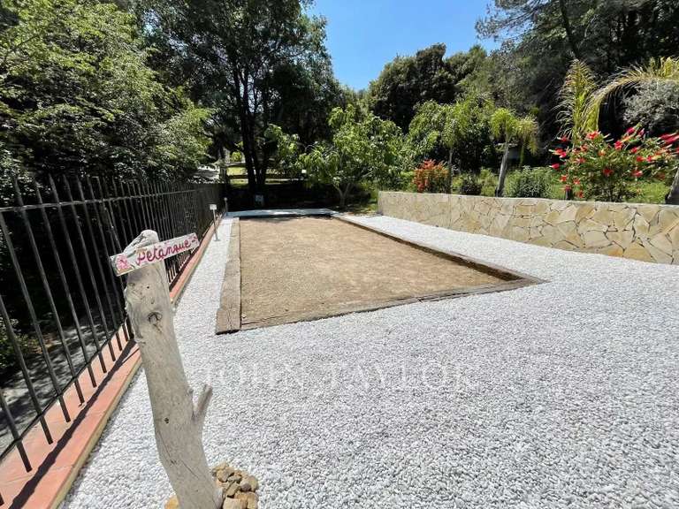 House Le Rouret - 6 bedrooms - 260m²