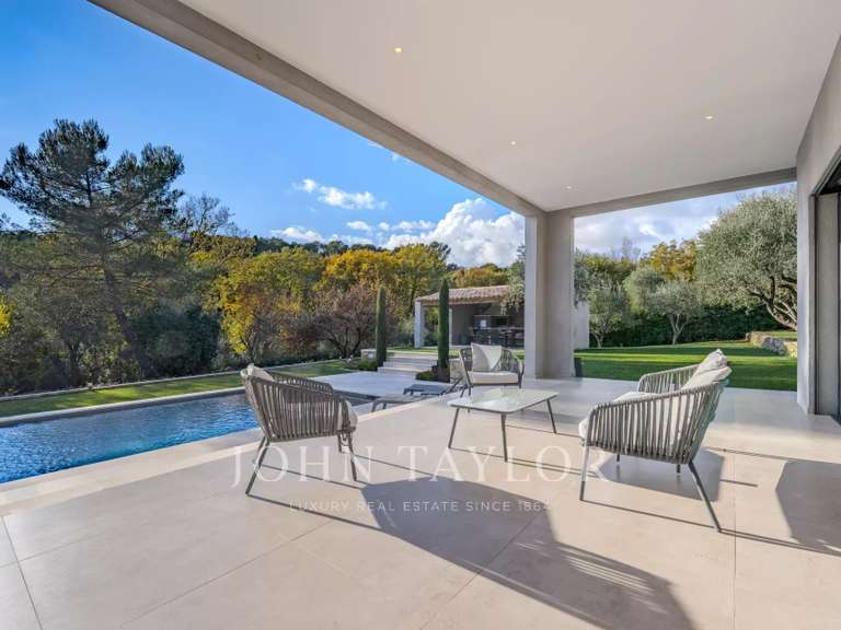 House Le Rouret - 4 bedrooms - 195m²