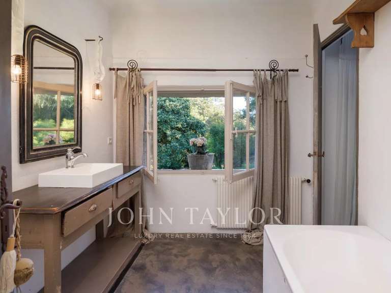 House Le Rouret - 7 bedrooms - 520m²