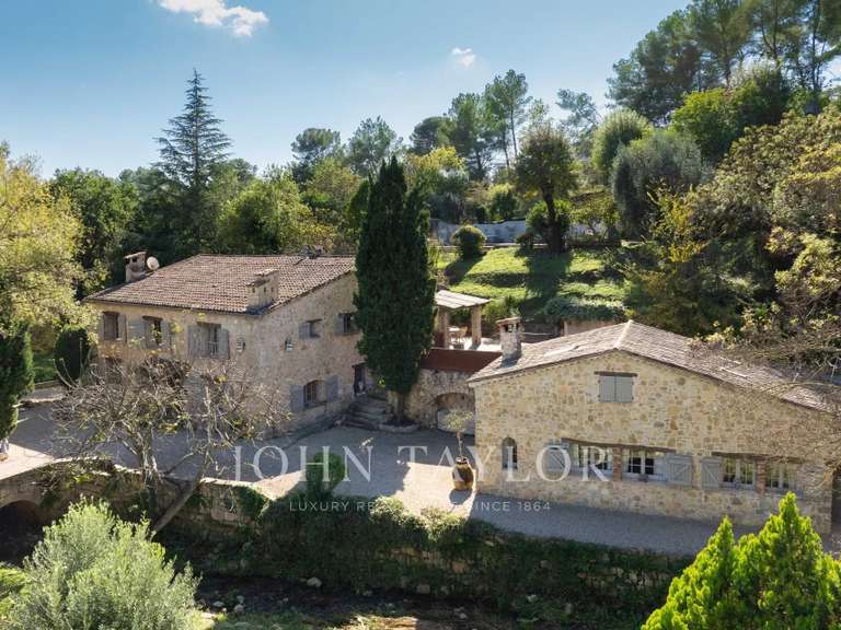 House Le Rouret - 7 bedrooms - 520m²