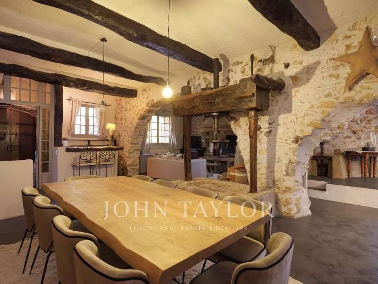 House Le Rouret - 7 bedrooms - 520m²