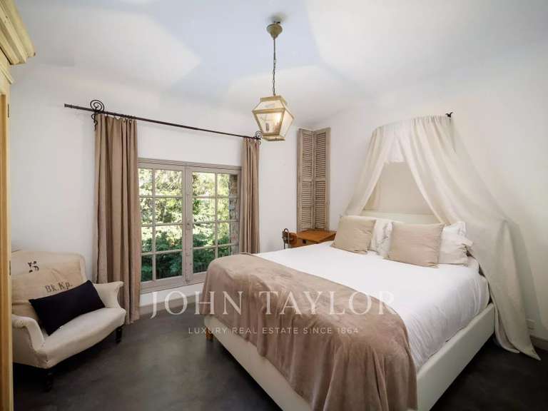 House Le Rouret - 7 bedrooms - 520m²