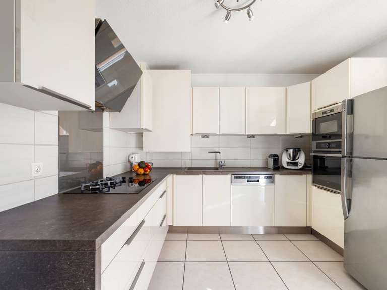 Maison Le Rouret - 3 chambres - 98m²