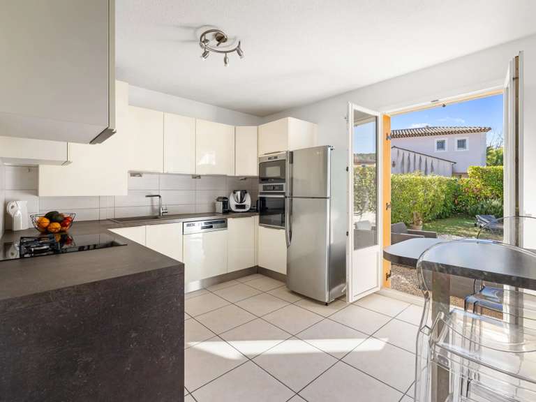 Maison Le Rouret - 3 chambres - 98m²