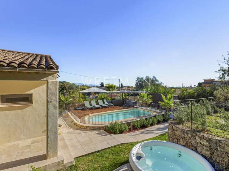 Maison Le Rouret - 3 chambres - 149m²