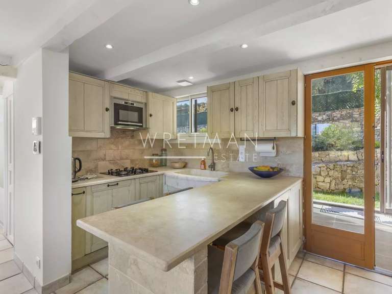 Maison Le Rouret - 3 chambres - 149m²