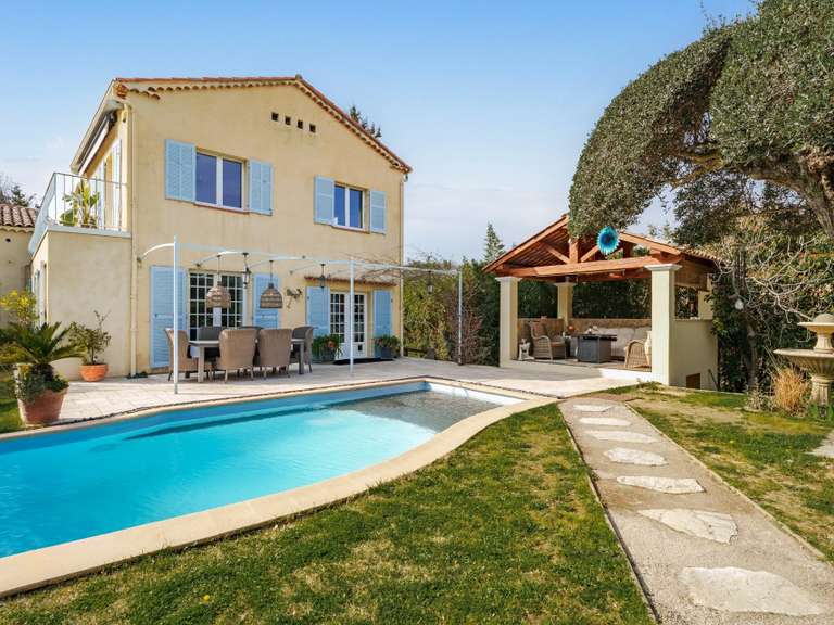 Maison Le Rouret - 6 chambres - 217m²