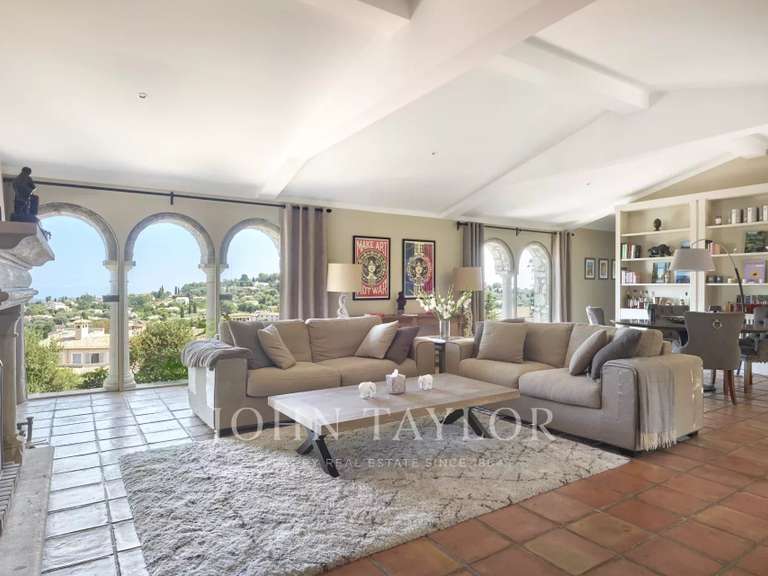 Maison Le Rouret - 6 chambres - 312m²