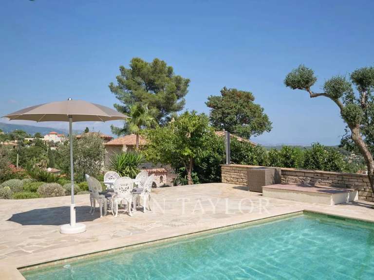 Maison Le Rouret - 6 chambres - 312m²