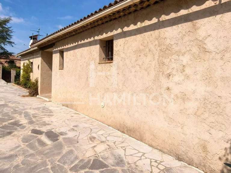 House Le Rouret - 200m²