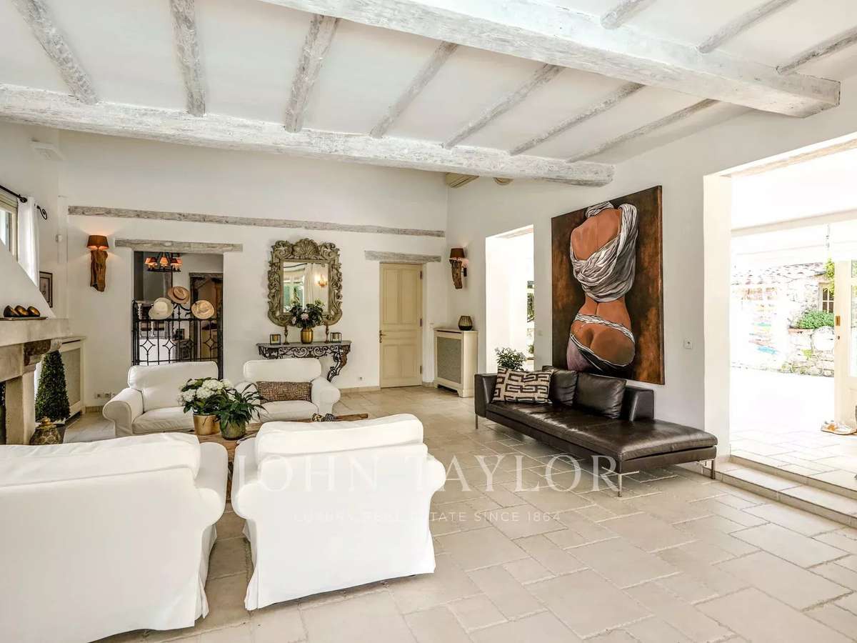 Maison Le Rouret