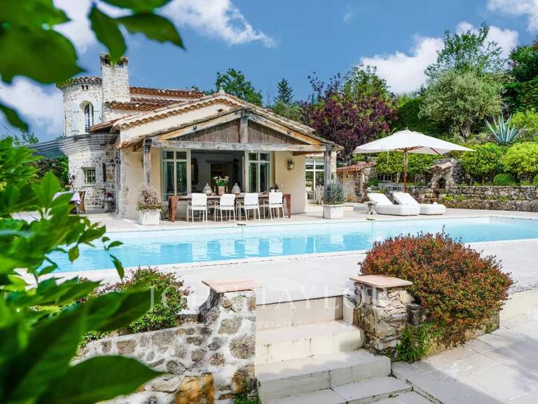 Maison Le Rouret - 9 chambres - 449m²