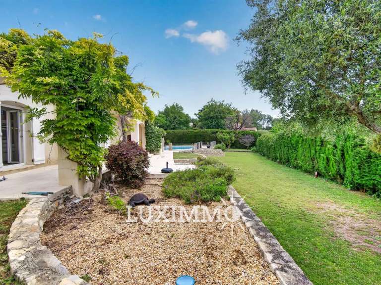 Maison Le Rouret - 4 chambres - 196m²