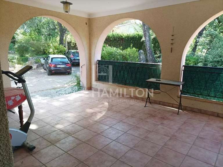 Maison Le Rouret - 5 chambres - 187m²
