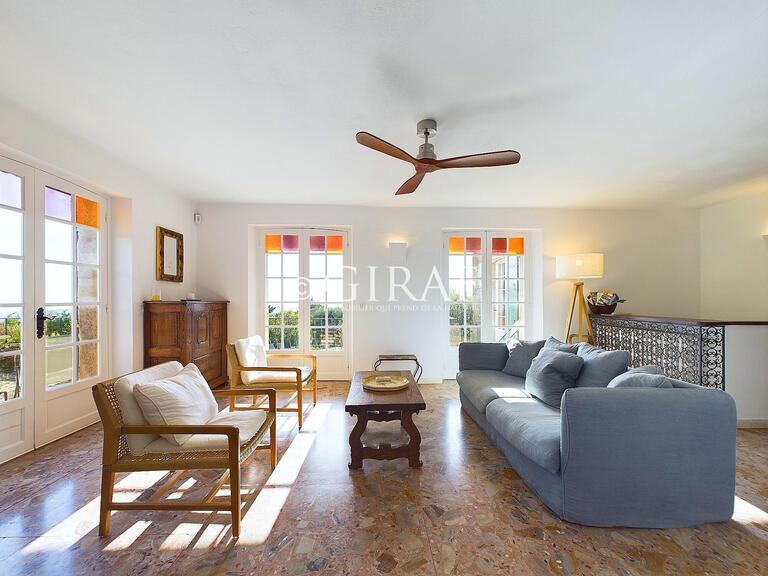 Villa Le Rouret - 5 chambres - 231m²