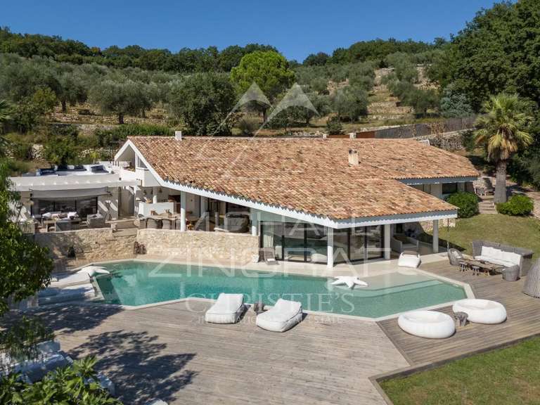 Villa with Sea view Le Rouret - 4 bedrooms - 300m²
