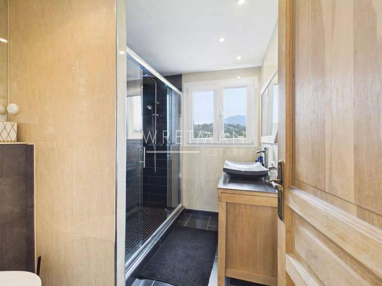 Villa Le Rouret - 178m²