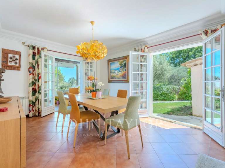Villa avec Vue sur mer Le Rouret - 5 chambres - 337m²