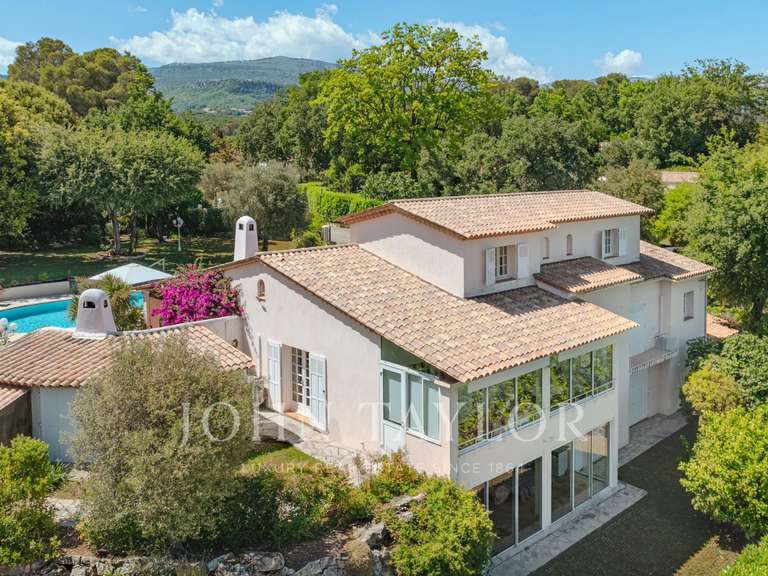 Villa avec Vue sur mer Le Rouret - 5 chambres - 337m²