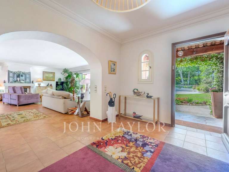 Villa avec Vue sur mer Le Rouret - 5 chambres - 337m²