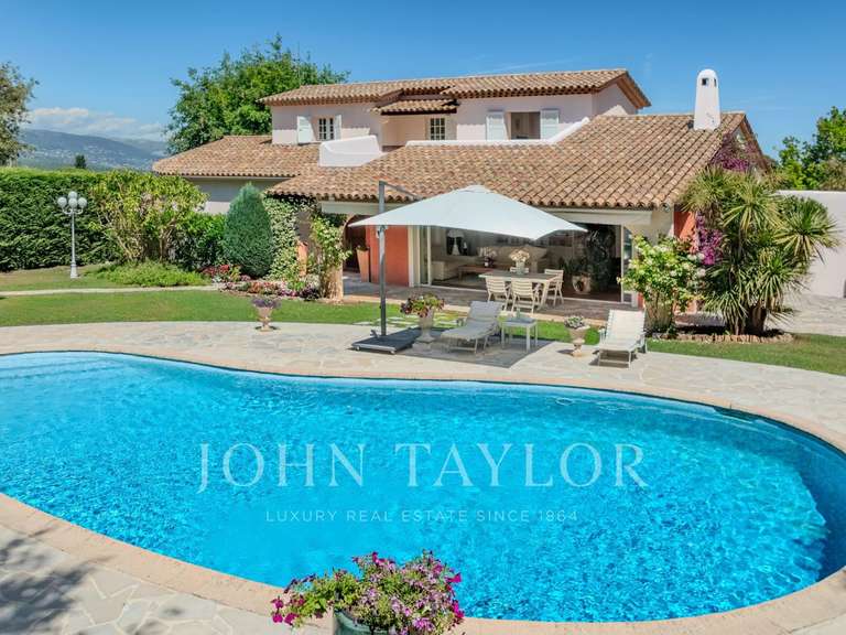 Villa avec Vue sur mer Le Rouret - 5 chambres - 337m²