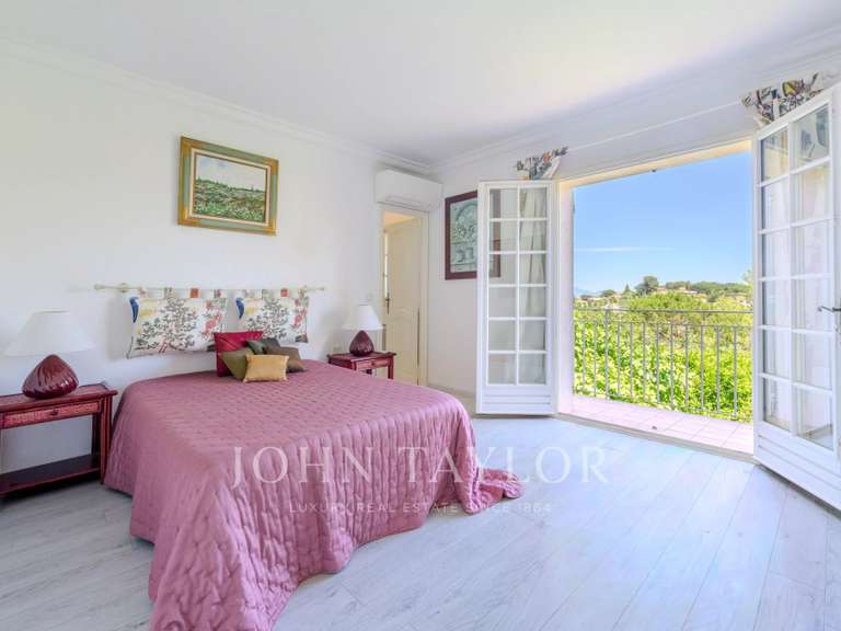 Villa avec Vue sur mer Le Rouret - 5 chambres - 337m²