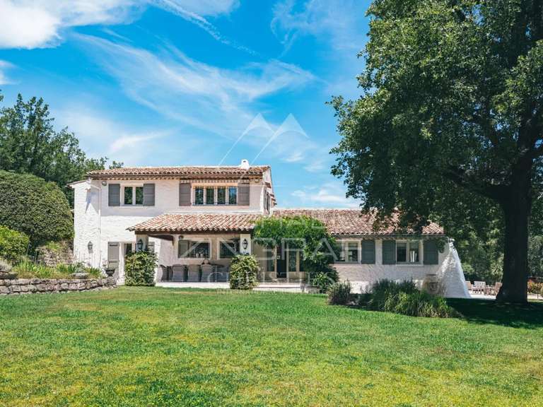 Villa Le Rouret - 6 chambres - 438m²