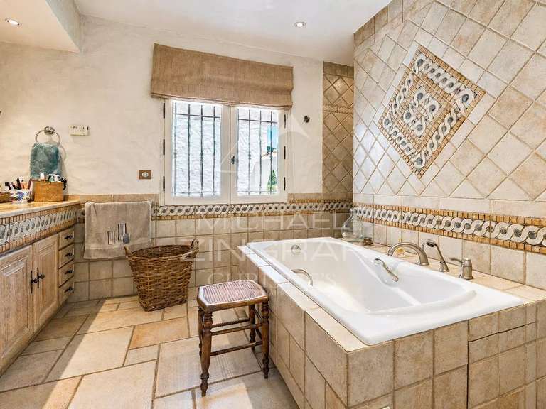 Villa Le Rouret - 6 chambres - 438m²